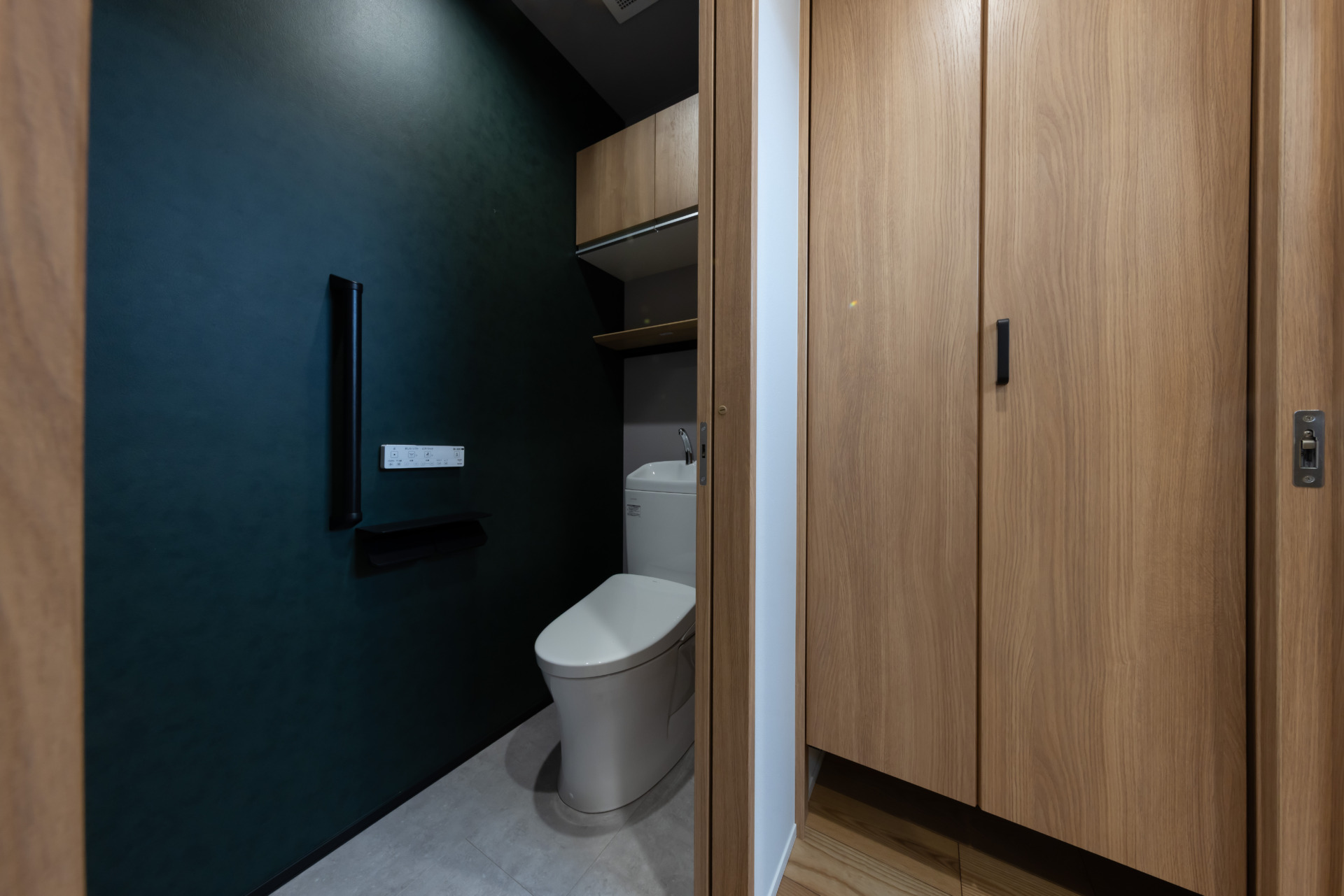 夫婦のあこがれが詰まった、開放感のあるトレンド満載の家の写真